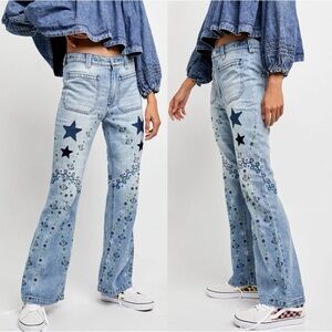 Free People Delphine Embroidered Flare Jeans 25 Stars Firecracker Hippie 70s